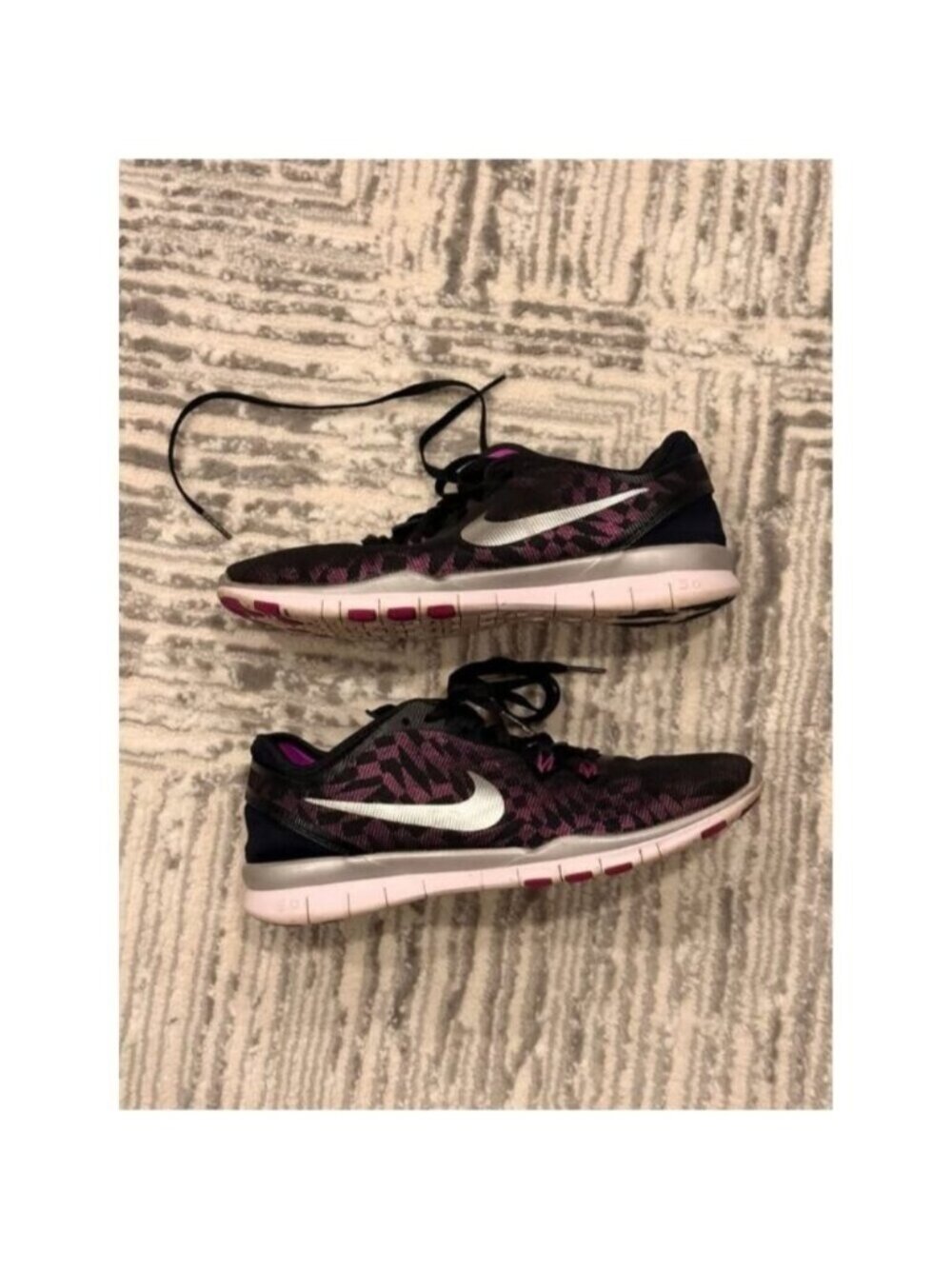 Nike Free women's size 8 TR Fit 5 black/purple/silver running sneaker